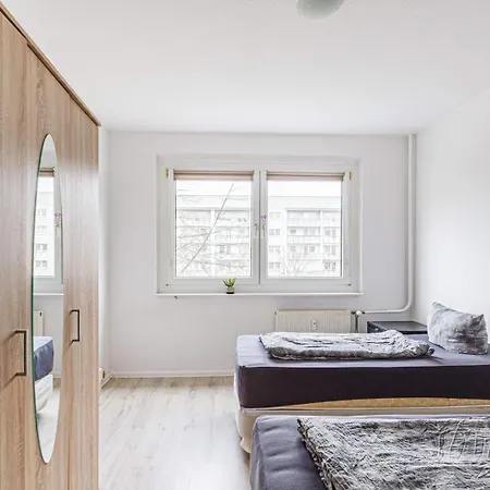 Zuhause In Gruenau - Vollmoebliert - Bei Dkn *