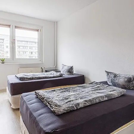 Zuhause In Gruenau - Vollmoebliert - Bei Dkn Appartement *