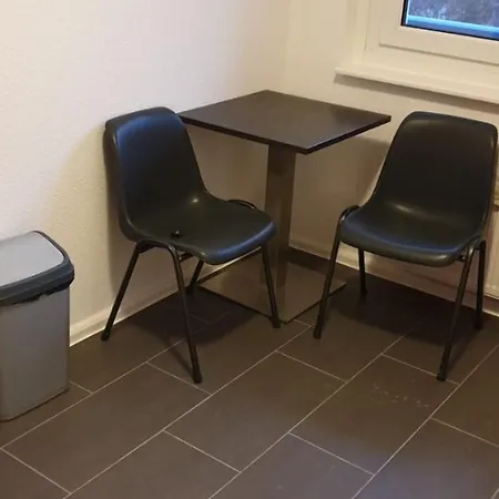 Für Monteure In Grünau * Leipzig